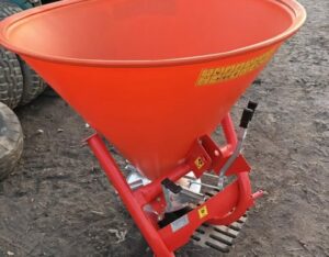 fertilizer spreader