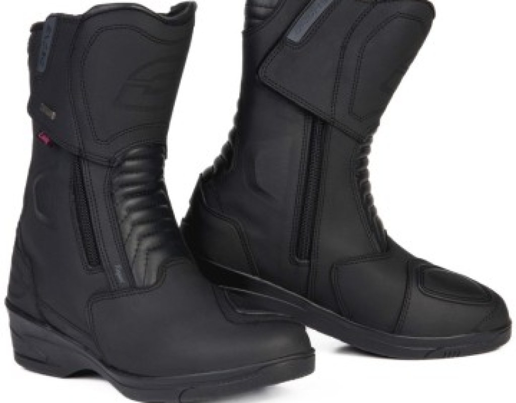 motorcycle boots
