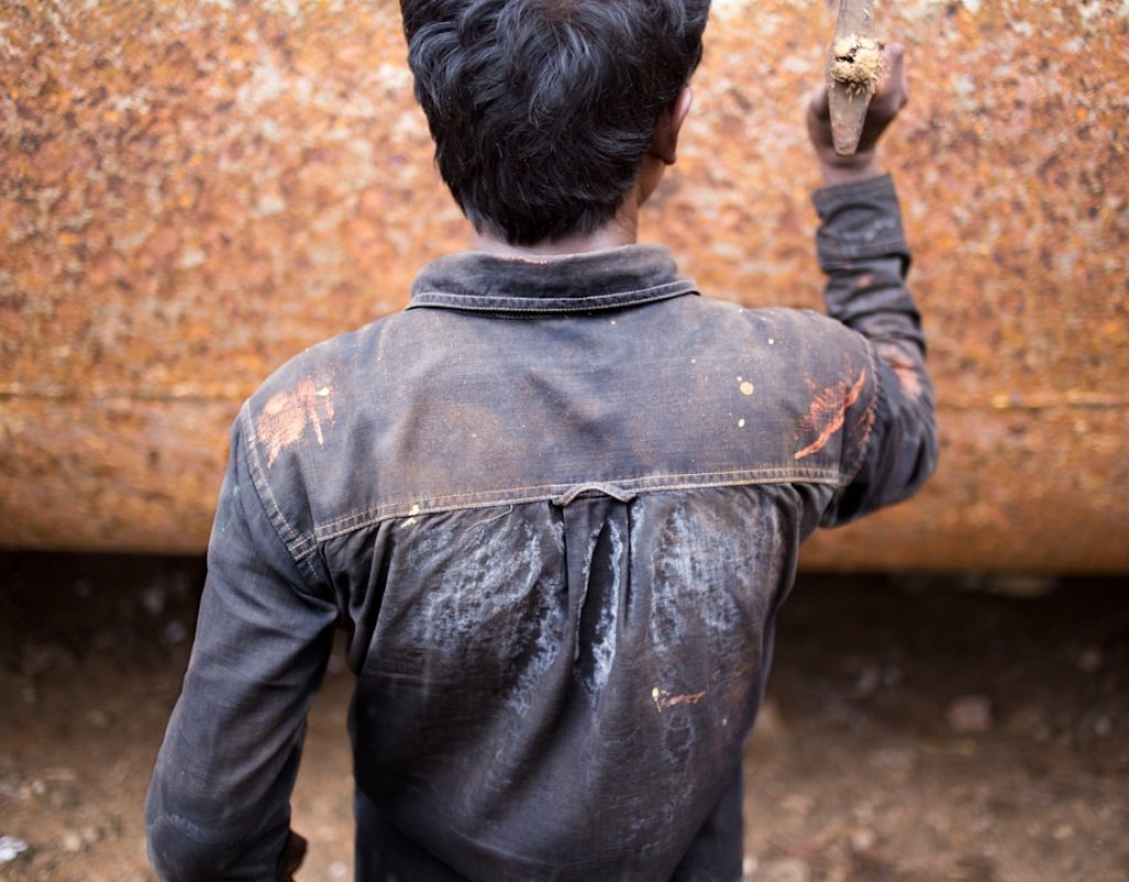 painter worker