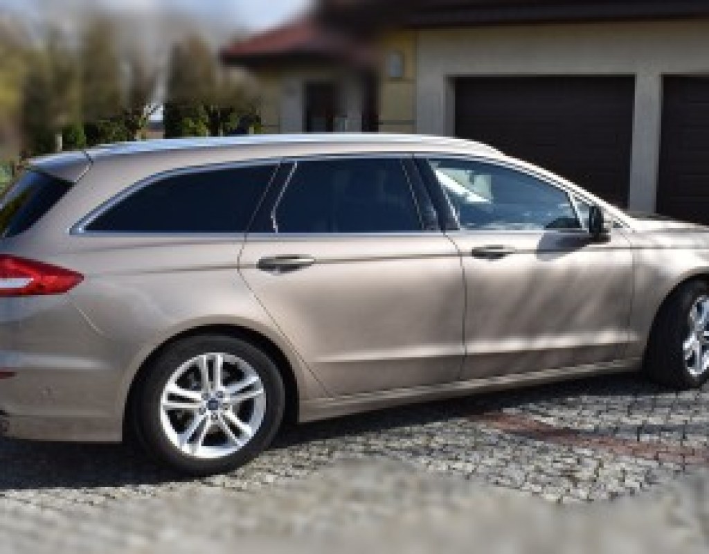 silver station wagon