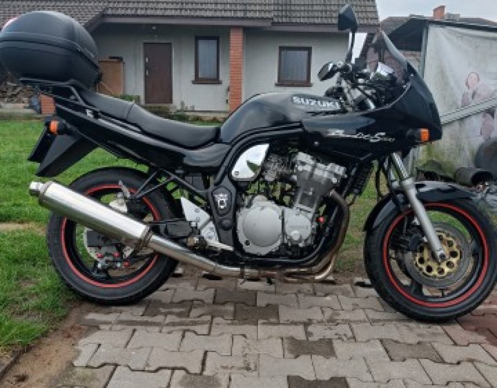 Suzuki Bandit 600 motorcycle